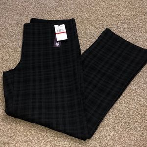 Brand new pullover dress pants short